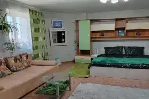 Апартаменты с видом на ТЦ Солнечный, Новый Уренгой