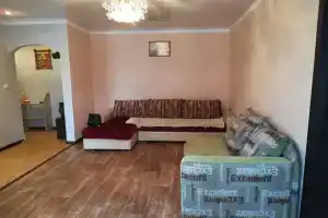 Уютная квартира около вокзала, Чита