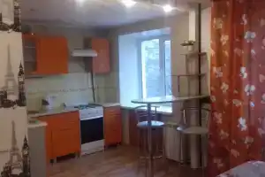 Уютная квартира в центре города напротив ТРЦ Алатырь