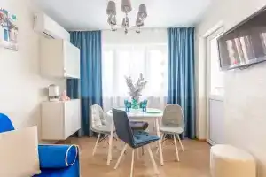 Студия, Весёлое