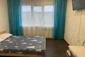 Апартаменты рядом с ТЦ Июнь, Красноярск