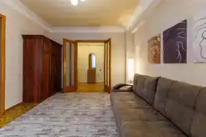 Отличная квартира в центре