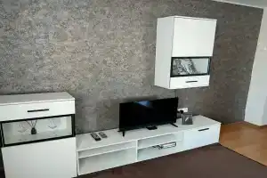 Уютная квартира в центре в тихом месте с парковкой