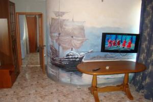Корабль, комната с видом на море, Феодосия