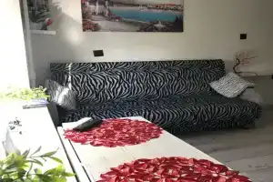 Уютная квартира- студия в центре рядом с парком и озером