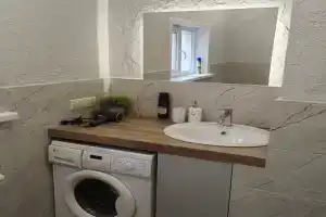 Уютная 2-комнатная квартира с парковкой на территории в Минской области