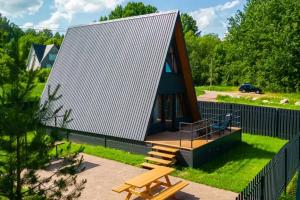 Дом с видом на Красное Озеро, Коробицыно
