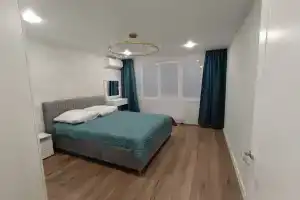 Уютная видовая квартира в ЖК Паруса с современным ремонтом