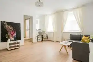 Уютная квартира на набережной Фонтанки, Санкт-Петербург
