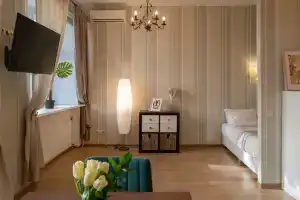 Уютная студия на Патриках, Москва