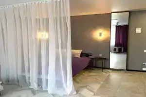 Апартаменты Sokol на набережной в пешей доступности к самому центру