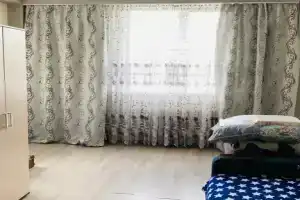 Квартиры посуточно на Западной 15