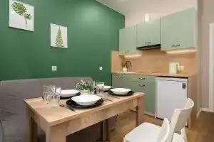 Современная квартира с дизайнерским ремонтом от Фатера 123, Краснодар