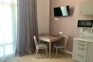 Красивая новая студия в Алупке