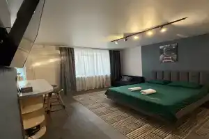 Студия у жд вокзала, Хабаровск