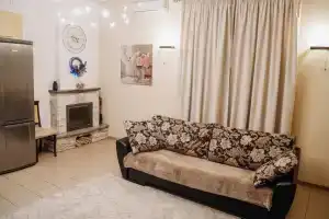 Уютные апартаменты в самом центре парка Цветник