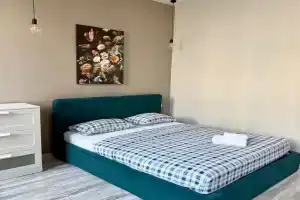 Студия на Гостином дворе, Уфа