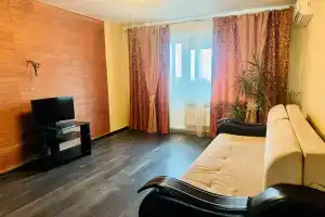 Большая двухкомнатная квартира, Саратов