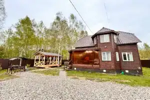 Загородный дом с беседкой, Гжель