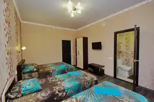 4х местная комната с балконом, Кабардинка