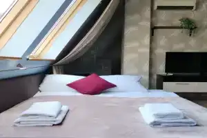 Трехместная студия на мансарде район Мамайка у моря, Сочи