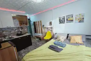 Уютная студия, Губкинский