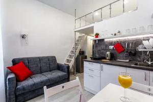 Квартира- студия для души, Санкт-Петербург