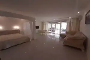 Уютный апартамент у моря в комплексе Эллада