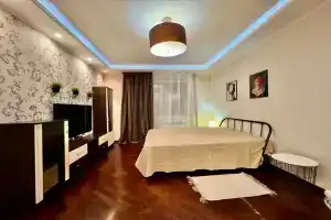 Прекрасная квартира в центре города у верхнего озера