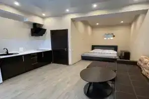 Гостиница «Жар птица», Отрадное