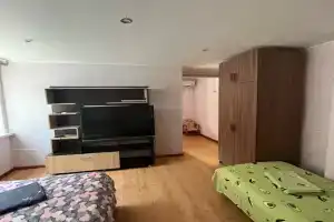 Уютный дом на Чапаева, Должанская