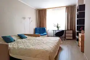 Видовая евродвушка Sakura рядом с парком и метро