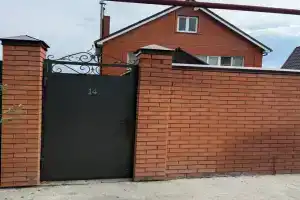 Частный дом