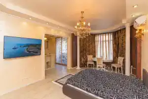 Уютная квартира на Чкалова у Ленты, Smart TV, кондиционер, Оренбург