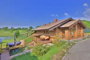 Дом комфорт класса с тремя спальными,  кухней, 3-мя лоджиями, 3-мя ванными комнатами,, Щекино