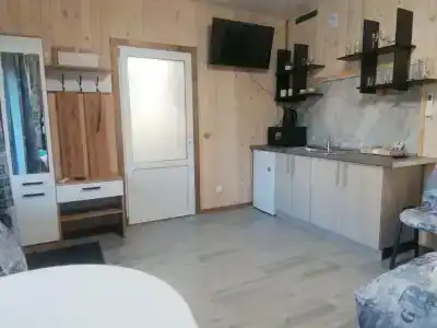 Домик у озера - 13