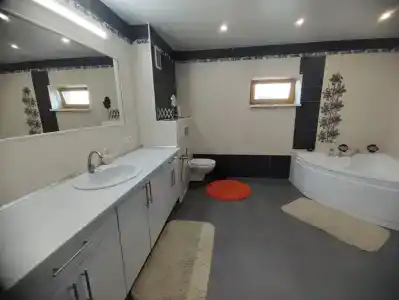 Уютный коттедж - 9