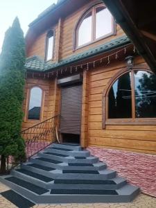 Очень уютный коттедж в черте города