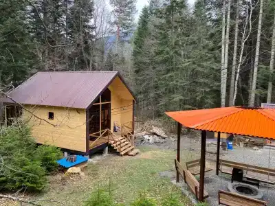 Живописный уголок - 0