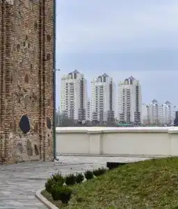 Квартиры на Поповича 8 - 71