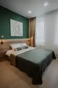 Сутки Уфа на Верхнеторговой площади 4 1 - 2