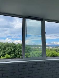 Квартиры на Уральских Добровольцев 1А - 98