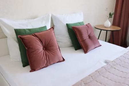 Квартиры на 9 Апреля 62 - 75