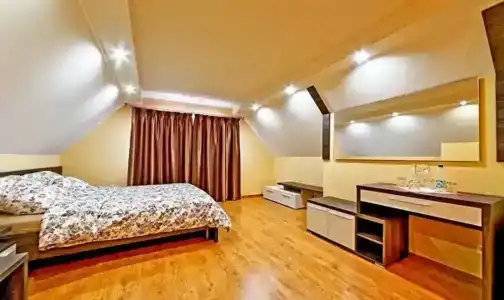 Русский двор - 10