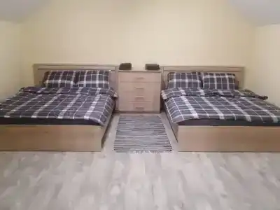 Уютный двухэтажный коттедж вблизи леса - 2