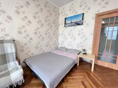 Visit Nevsky pr 182 - 2