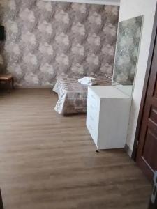Михеев на Магистральной - 33