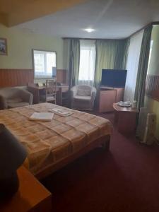 Центр 300 - 14