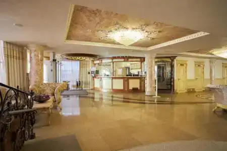 Amici Grand Hotel - 5