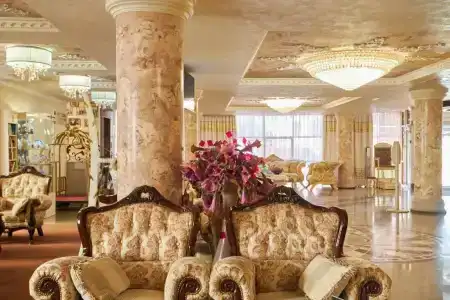 Amici Grand Hotel - 2